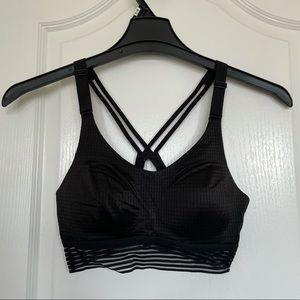 ⚡️ Victoria’s Secret Sports Bra
